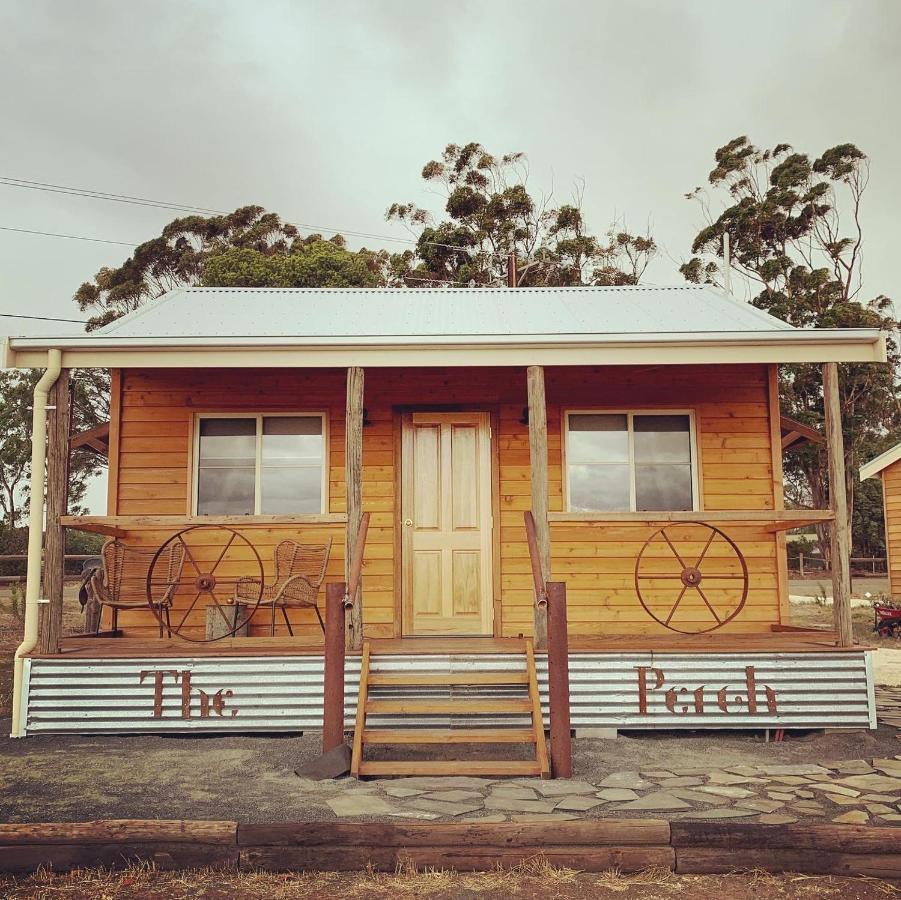 Bukirk Glamping & Fancy Coops Hotel Clare Exterior photo